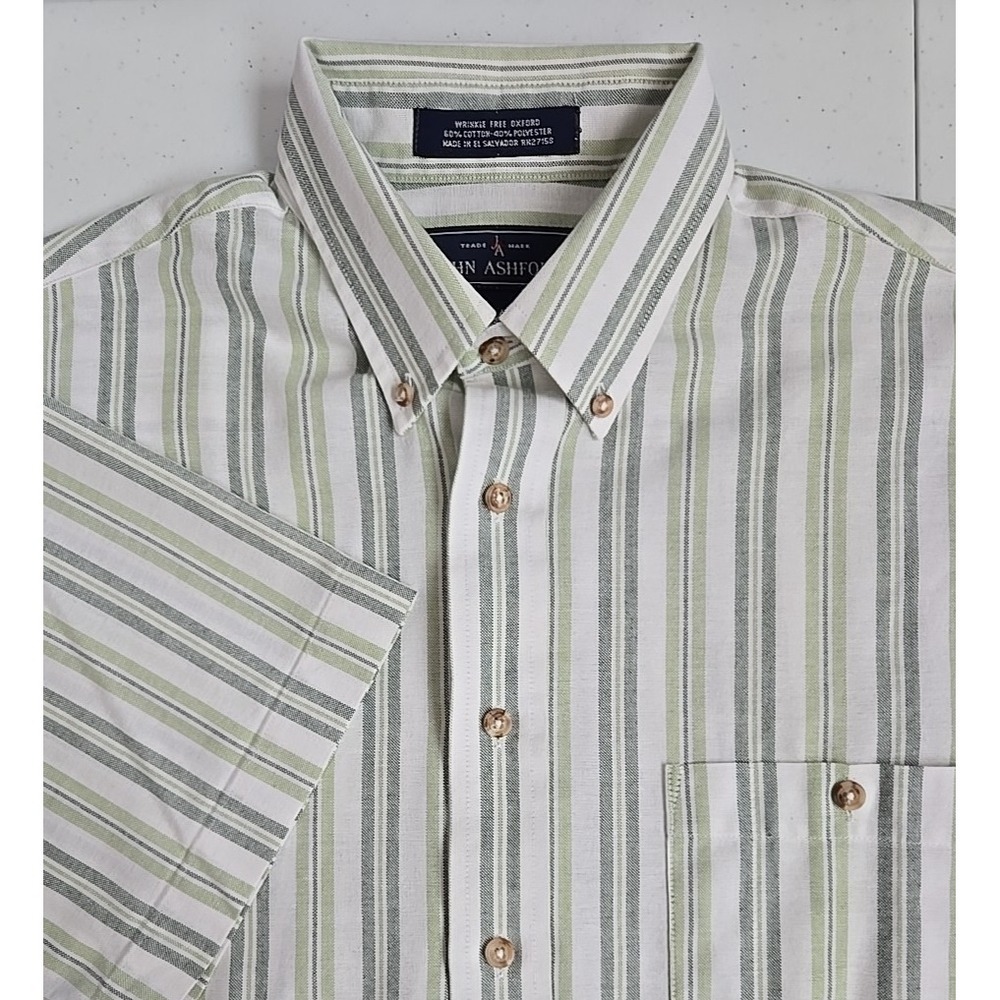 John‎ Ashford Men's M Green Striped Wrinkle Free Oxford Short Sleeve Button Down